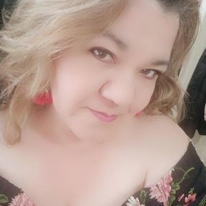 Meet your Posher, Cecilia